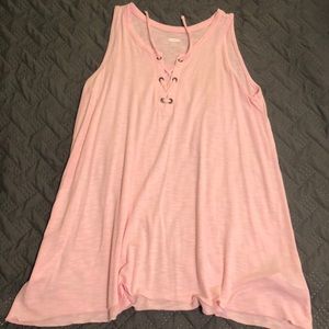 Old Navy light pink flowing tank-worn once!